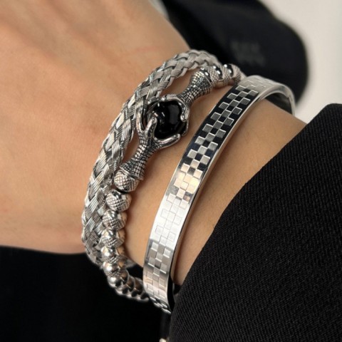 Set Tiga Bagian Gelang Cakar Naga