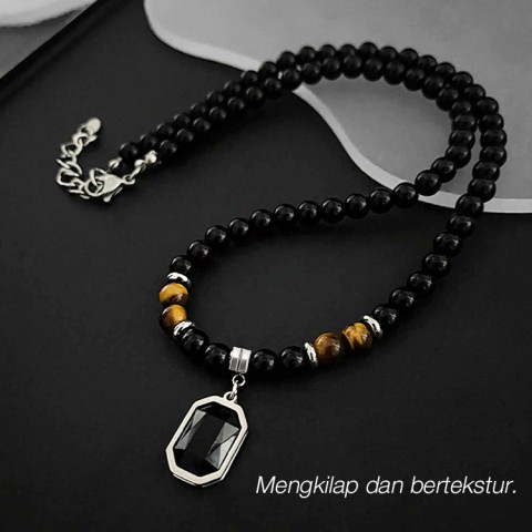Kalung Pria Manik-manik Mata Harimau