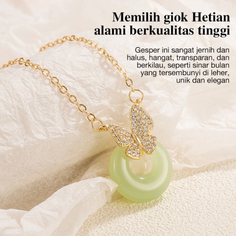 Kalung Giok Hotan Kupu-kupu