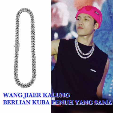 Wang Jiaer kalung Kuba berlian penuh yang sama