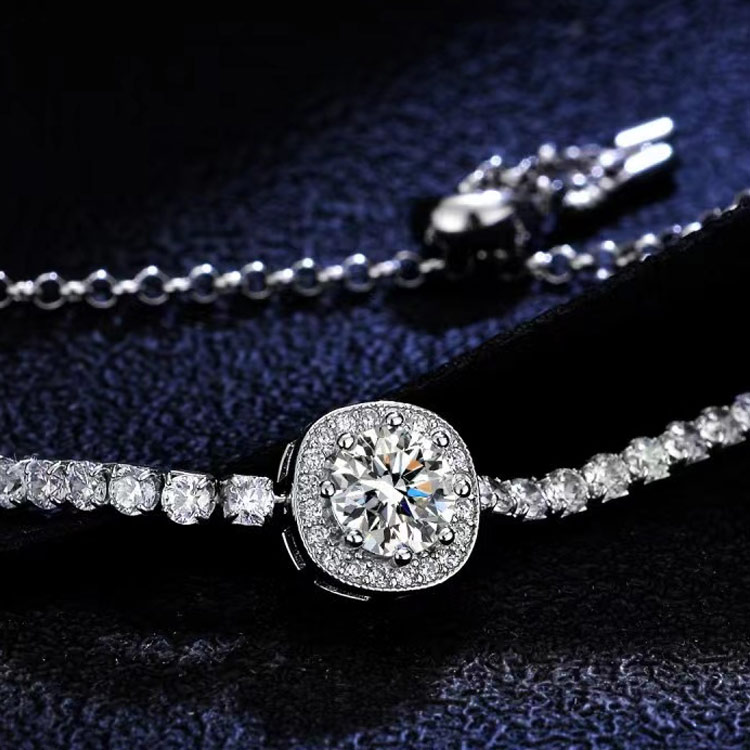 Promosi Tahun Baru - Gelang Moissanite Bersertifikat GRA - Kotak hadiah premium gratis. Panjang rantai dapat disesuaikan. Tersedia 2 warna